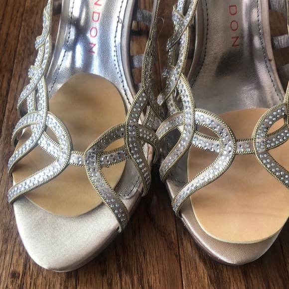 Gold sequin strappy stilettos - Picture 2 of 5